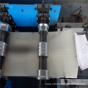 Metal water downspout gutter roll forming machine