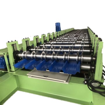High Speed Color Steel Roof Making Machine